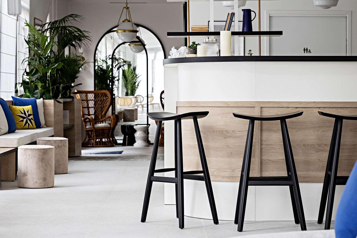 Le Riviera Collection, Signature Collection By Western Nizza
